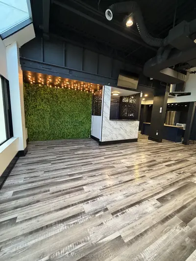 501 Passmore Avenue 27, Toronto, On M1v 5g4