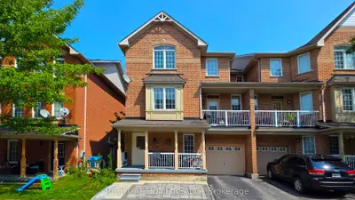 11 Pottle Lane, Ajax, On L1s 7s4
