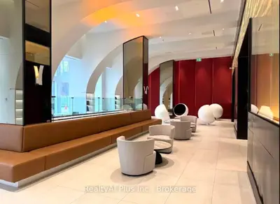2033 Kennedy Road 1501, Toronto, On M1t 0b9