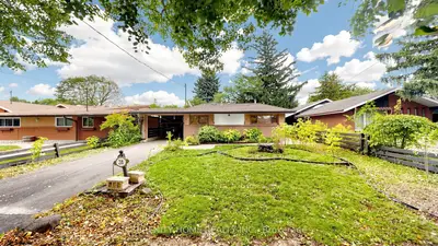 31 Norbury Crescent, Toronto, On M1p 3j7
