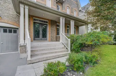 24 Bellhouse Place, Whitby, On L1m 0g6