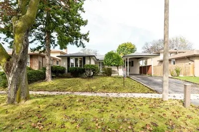 38 Albacore Crescent, Toronto, On M1h 2l3