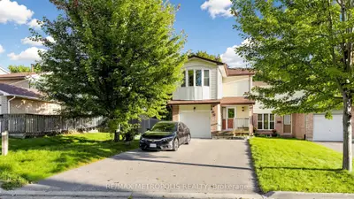 892 Gentry Crescent, Oshawa, On L1k 1l8