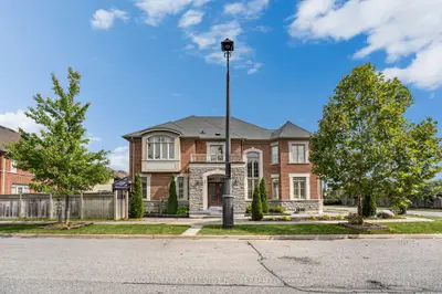 1534 Scenic Lane Drive, Pickering, On L1x 0b4