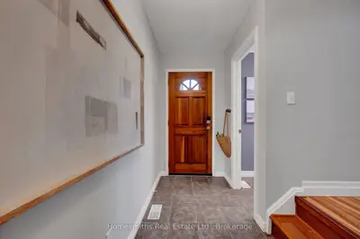 3 Thomas Street, Oshawa, On L1h 3w6