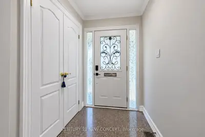 82 Keyworth Trail, Toronto, On M1s 2v2