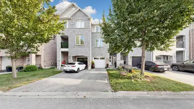 29 Silvester Street, Ajax, On L1z 0k9