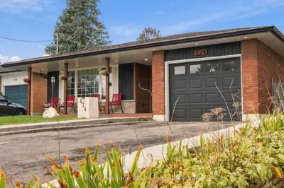 474 Adelaide Avenue E, Oshawa, On L1g 2a3