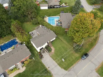 618 Sunset Boulevard, Clarington, On L1b 1c9