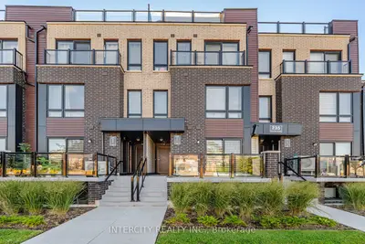 235 Mclevin Avenue 4, Toronto, On M1b 0e8