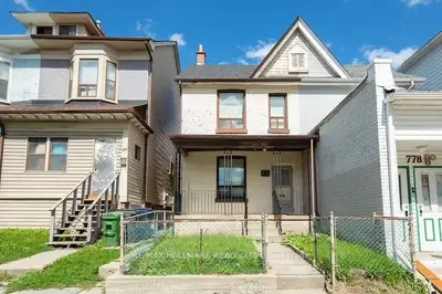 776 Gerrard Street E, Toronto, On M4m 1y6