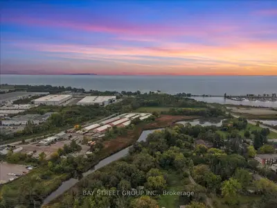 20 Nautical Way, Whitby, On L1n 0n2