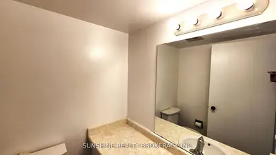 25 Bamburgh Circle 340, Toronto, On M1w 3w2