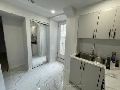 29 Dunstable Drive 2, Whitby, On L1m 2l8