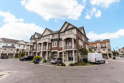 5 Sleeky Lane, Ajax, On L1t 0p4