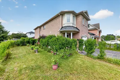 16 Rozell Road, Toronto, On M1c 2k9