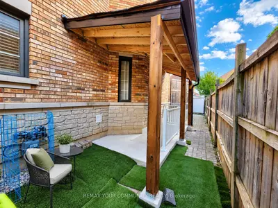 17 Morden Crescent Bsmt, Ajax, On L1t 3z7
