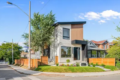 16 Trenton Avenue, Toronto, On M4c 2z5