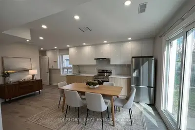 92 Heatherside Drive Main, Toronto, On M1w 1t8
