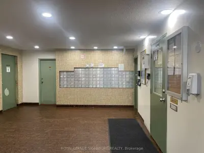 100 Mornelle Court 1084, Toronto, On M1e 4x2