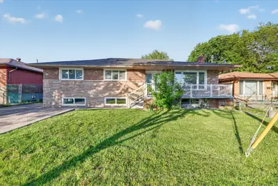 75 Durham Street Main Fl, Oshawa, On L1j 5p6
