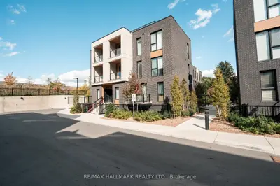 178 Clonmore Avenue 7, Toronto, On M1n 1y1