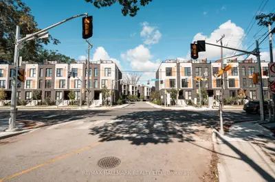178 Clonmore Avenue 7, Toronto, On M1n 1y1