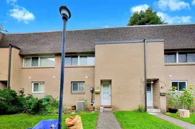 1235 Radom Street 62, Pickering, On L1w 1j3