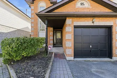 95 B Concession Street E, Clarington, On L1c 4r8