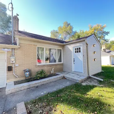 6 Kerwood Crescent Main, Toronto, On M1t 2s2