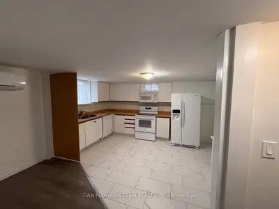 143 Wilson Road N Basement, Oshawa, On L1g 6e1