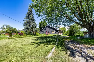 2216 Highway 2, Clarington, On L1c 6c3