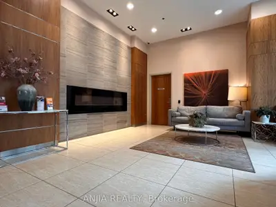 50 Town Centre Court 1707, Toronto, On M1p 0a9