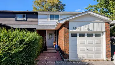 582 Lakeview Avenue, Oshawa, On L1j 1b1