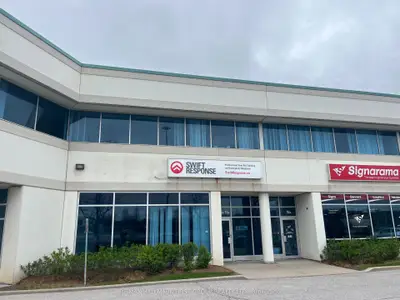 1815 Ironstone Manor #14b, Pickering, On L1w 3w9