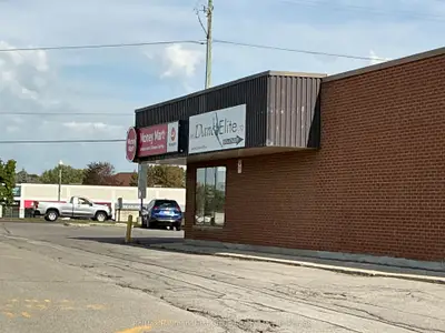 1411 King Street E 4, Clarington, On L1j 2j6