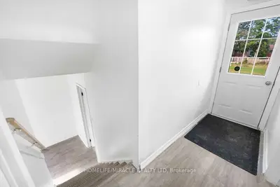 2037 Simcoe Street N Basement, Oshawa, On L1g 0c7