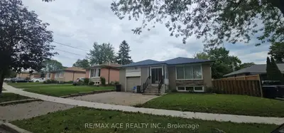87 Lynnbrook Drive Main, Toronto, On M1h 2m9
