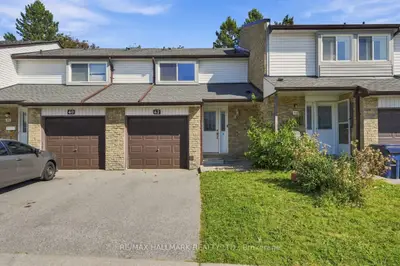 50 Verne Crescent 42, Toronto, On M1b 2x1