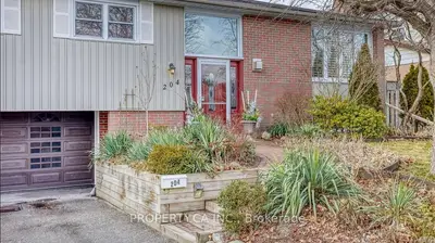 204 Mason Drive Upper, Whitby, On L1n 2b1