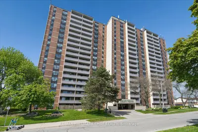 1210 Radom Street 208, Pickering, On L1w 2z3
