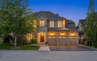 7 Woodington Court, Whitby, On L1m 0c6