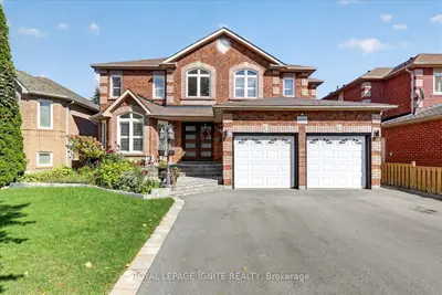 2015 Valewood Court, Oshawa, On L1g 7x9