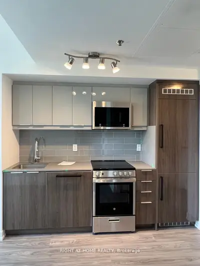 90 Glen Everest Road 1010, Toronto, On M1n 0c3