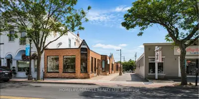 153 Brock Street N 7, Whitby, On L1n 4h3