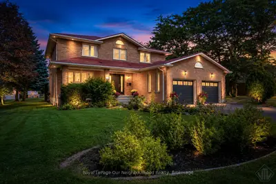 34 Bradley Boulevard, Clarington, On L0b 1j0