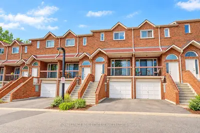 10 Reidmount Avenue 10, Toronto, On M1s 1b2