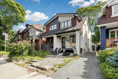 5 Bertmount Avenue, Toronto, On M4m 2x8