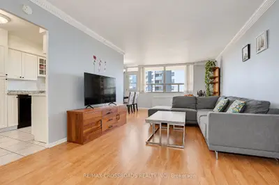 3420 Eglinton Avenue E 301, Toronto, On M1j 2h9