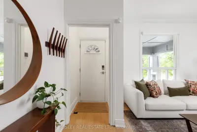 30 Caroline Avenue, Toronto, On M4m 2x7